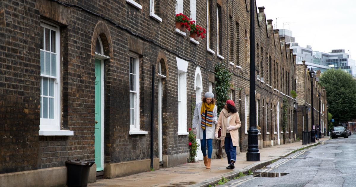 Colville Terrace London is a charming residential street known for its elegant period homes, peaceful atmosphere, and prime location in the heart of West London.