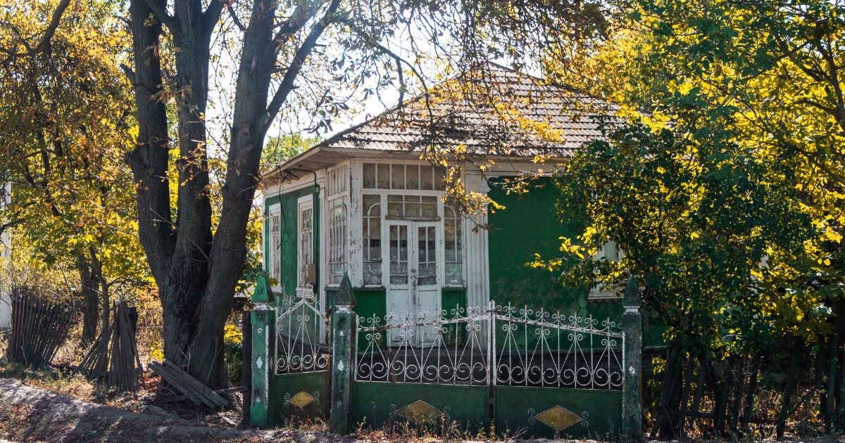 alt" Grahams House is a name associated with residential properties, housing services, and community accommodation in different locations.