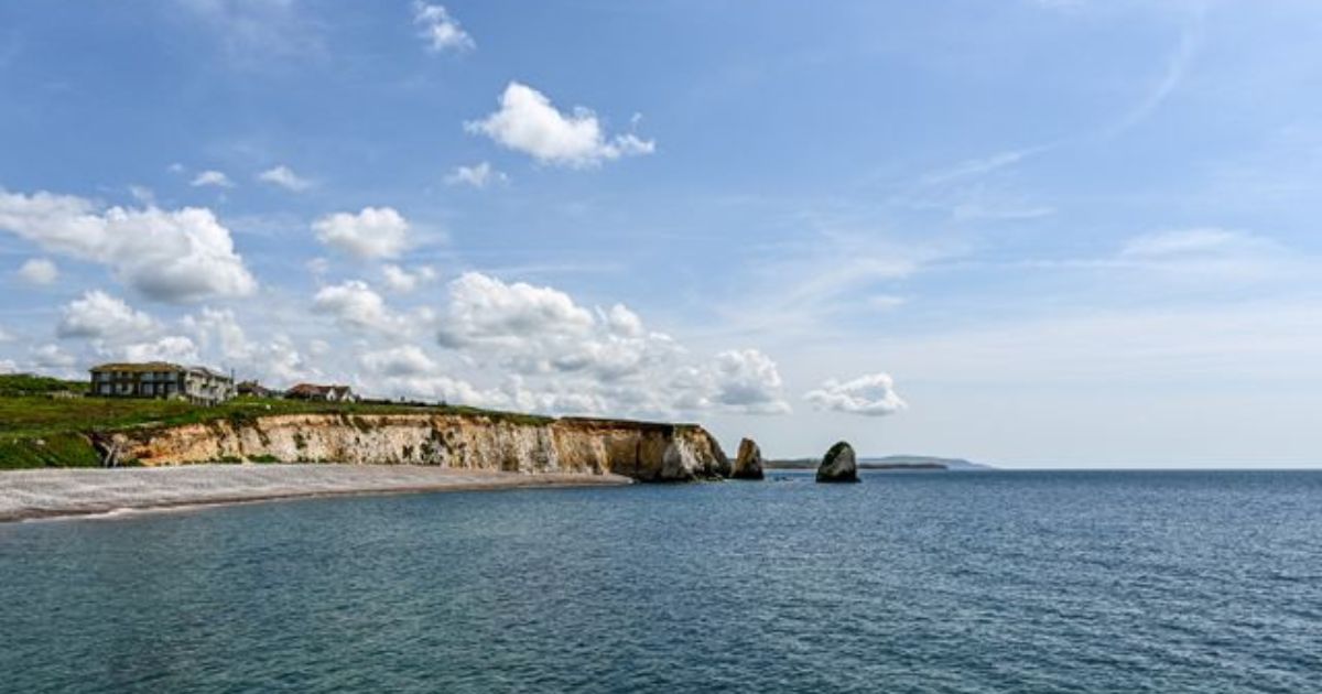 Modern property to rent in Isle of Wight with private garden