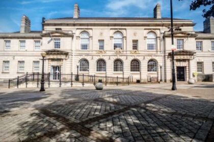 Uxbridge Magistrates Court building exterior