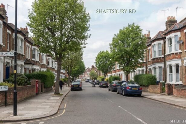 Shaftsbury Rd street view